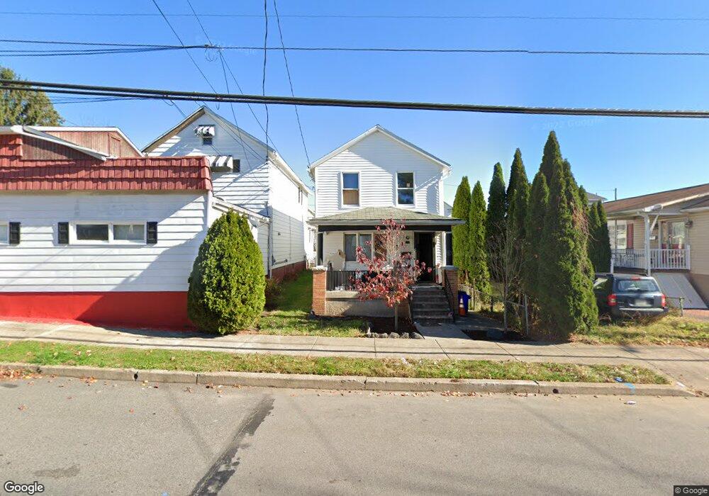 711 S Hanover St, Nanticoke, PA 18634 - photo 1