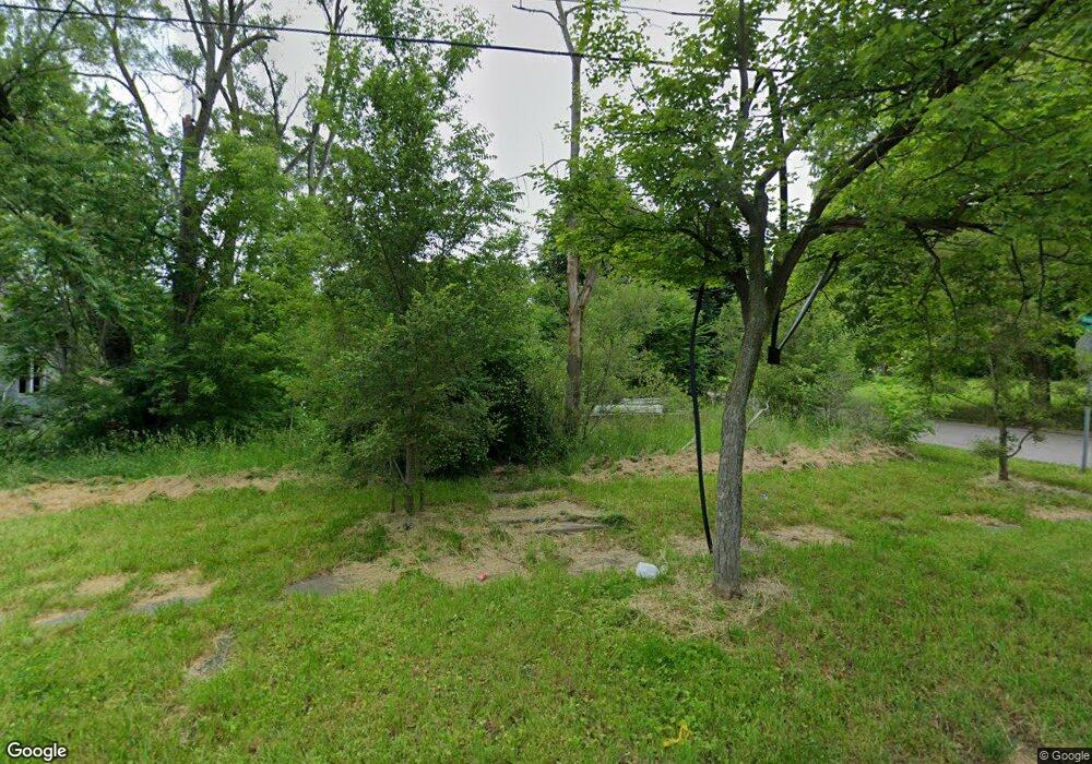 1657 Bennett Ave, Flint, MI 48506 - photo 1