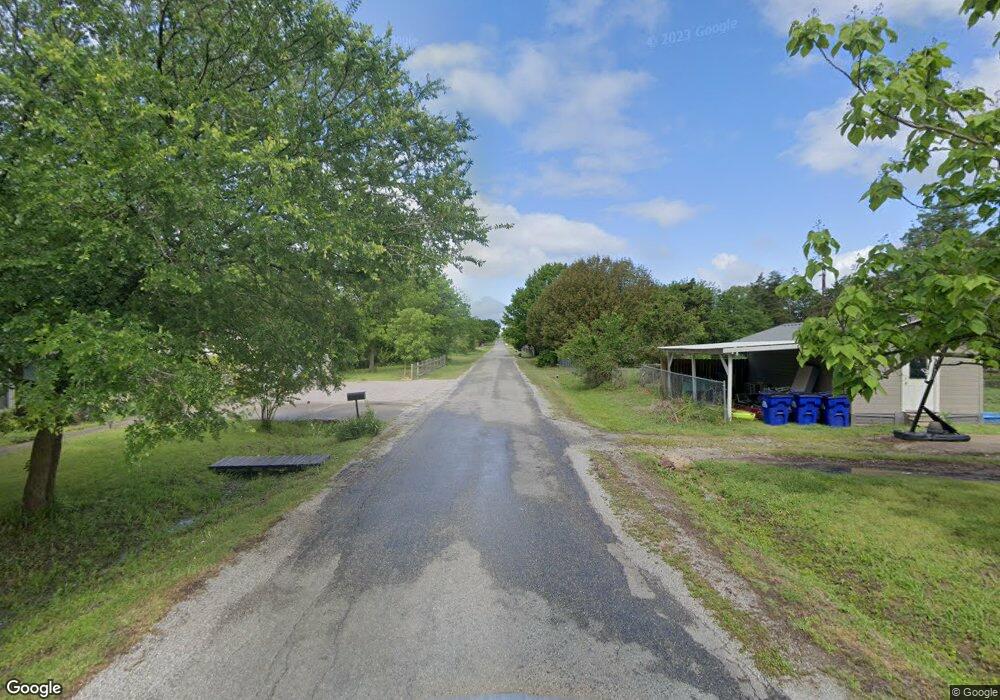 336 Parker Dr, Pottsboro, TX 75076 - photo 1