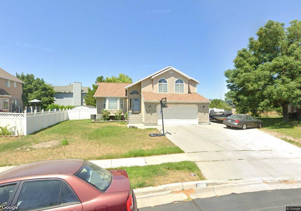 9857 S Birnam Woods Way, South Jordan, UT 84095 - photo 1