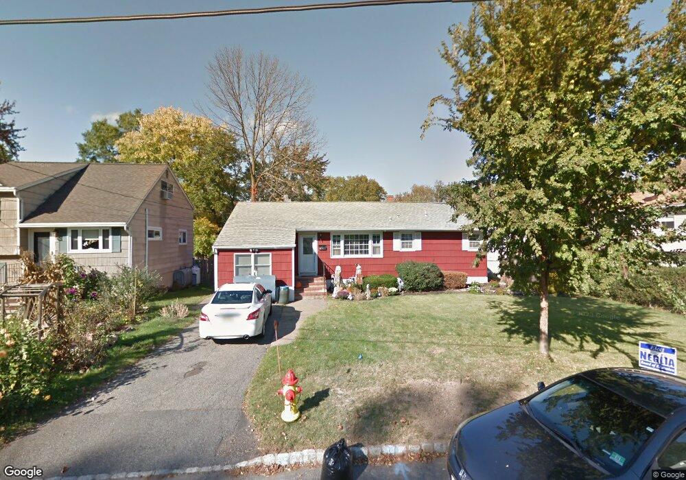 2 Maple Ln, Lake Hiawatha, NJ 07034 - photo 1