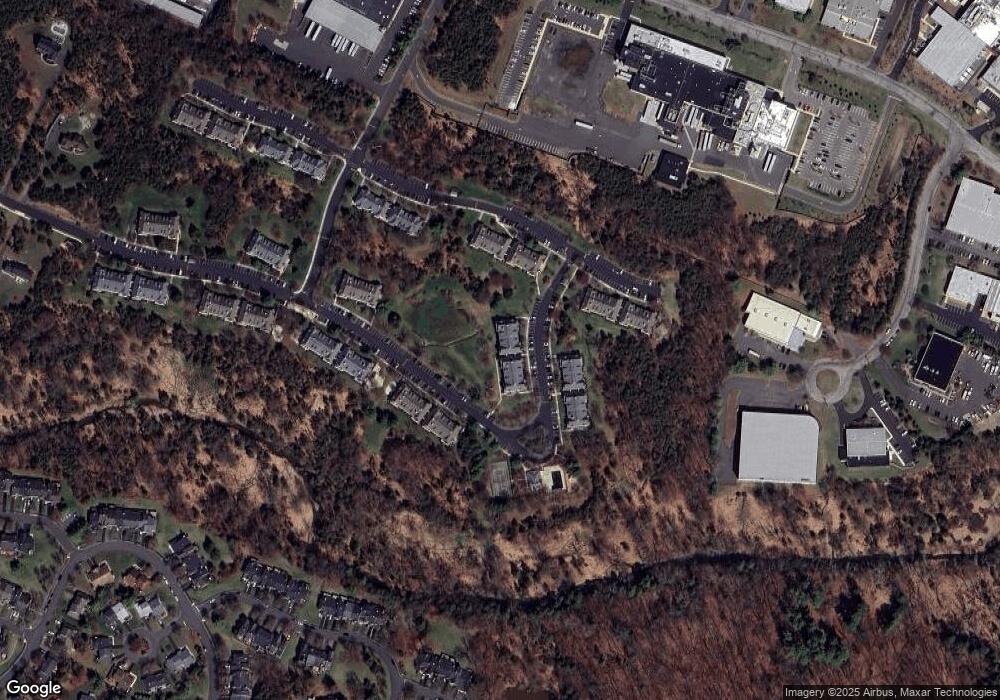 611 Magnolia Ln unit H2, Branchburg, NJ 08876 - photo 1