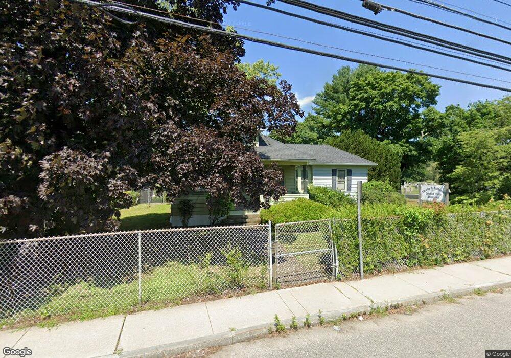 758 Boswell Ave, Norwich, CT 06360 - photo 1