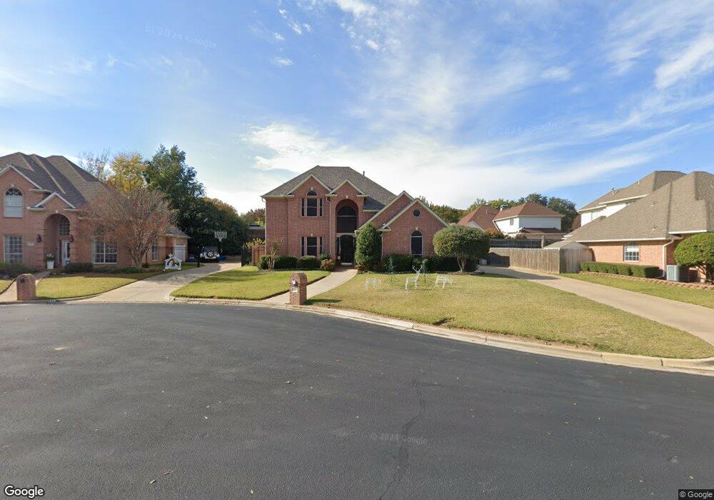 429 Montreal Ct, Hurst, TX 76054 - photo 1