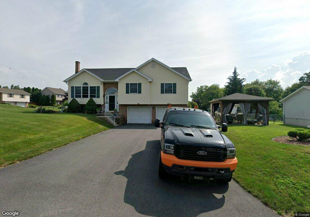 11 Applegate Ln, Drums, PA 18222 - photo 1