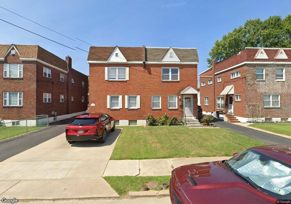 32 W Parkway Ave, Chester, PA 19013 - photo 1