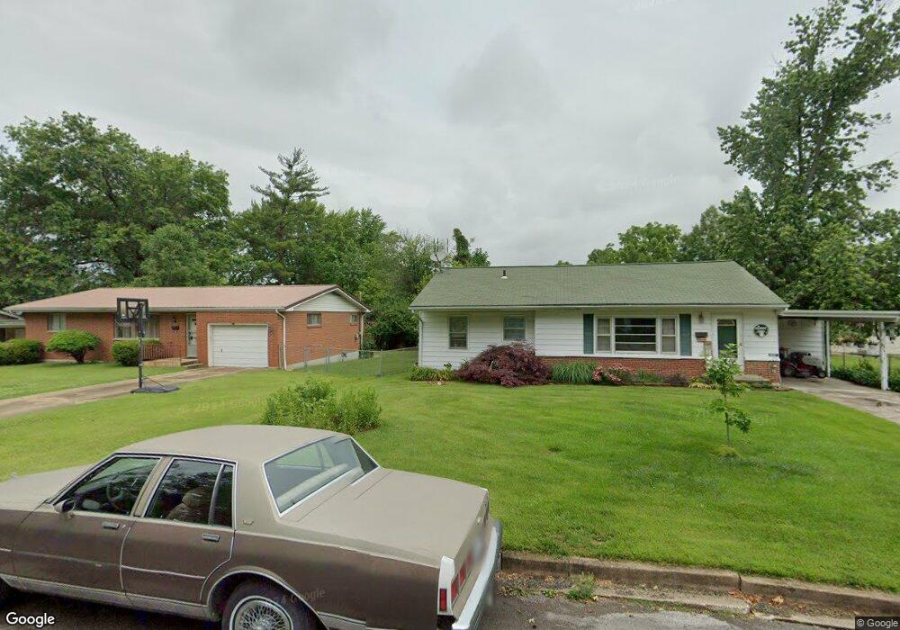 311 Laura St, Farmington, MO 63640 - photo 1