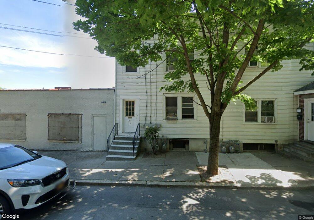 37 Sherman St, Albany, NY 12210 - photo 1