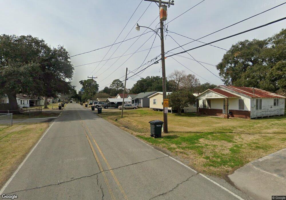 1026 Julia St, New Iberia, LA 70560 - photo 1