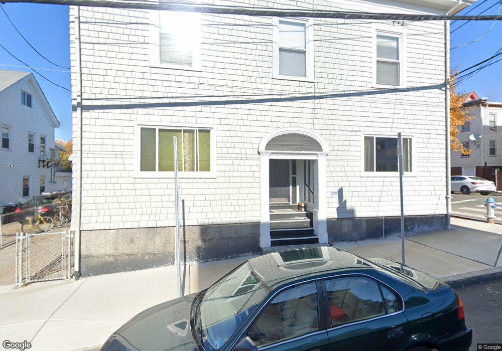 121 Thorndike St, Cambridge, MA 02141 - photo 1