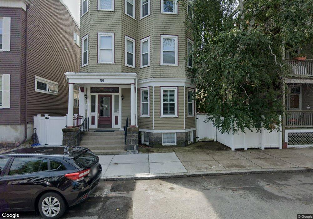 795 E 5th St, Boston, MA 02127 - photo 1