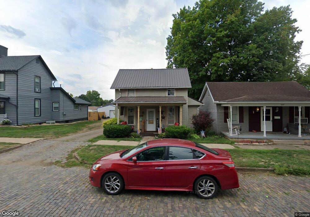 411 E Franklin St, Circleville, OH 43113 - photo 1