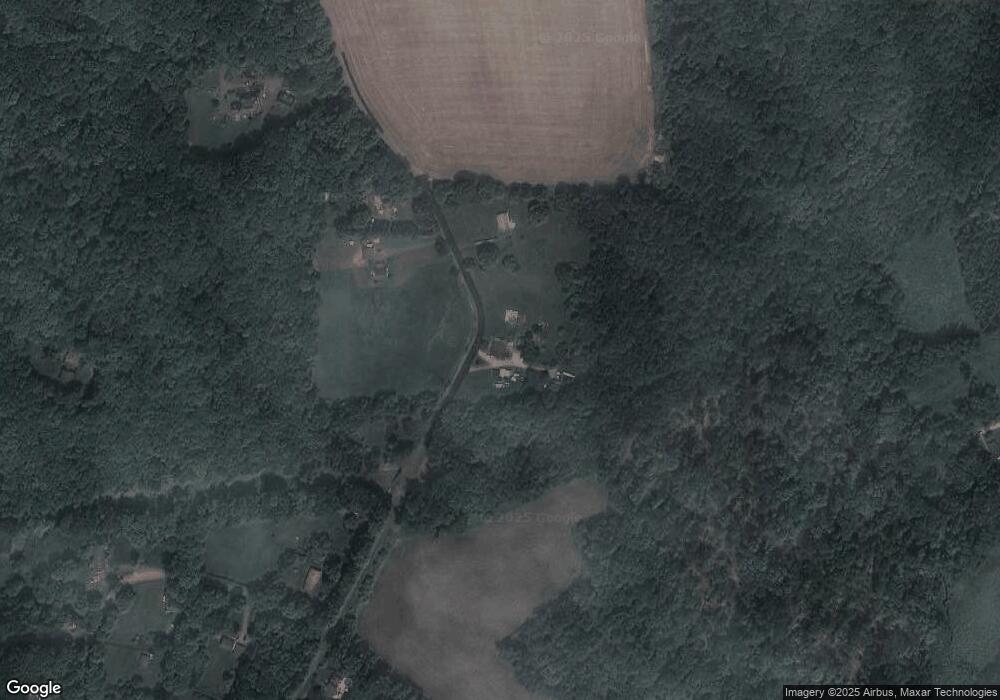 191 Modock Rd, Putnam, CT 06260 - photo 1