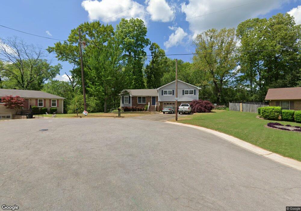 1904 Dix Cir, Birmingham, AL 35235 - photo 1