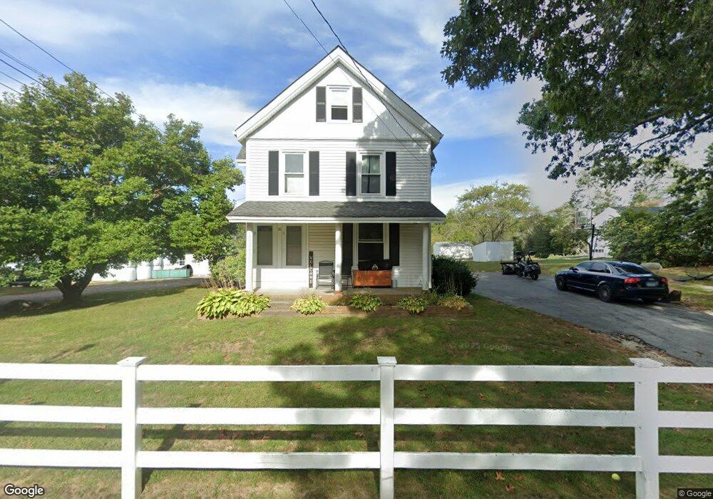 58 Stewart Rd, Pawcatuck, CT 06379 - photo 1