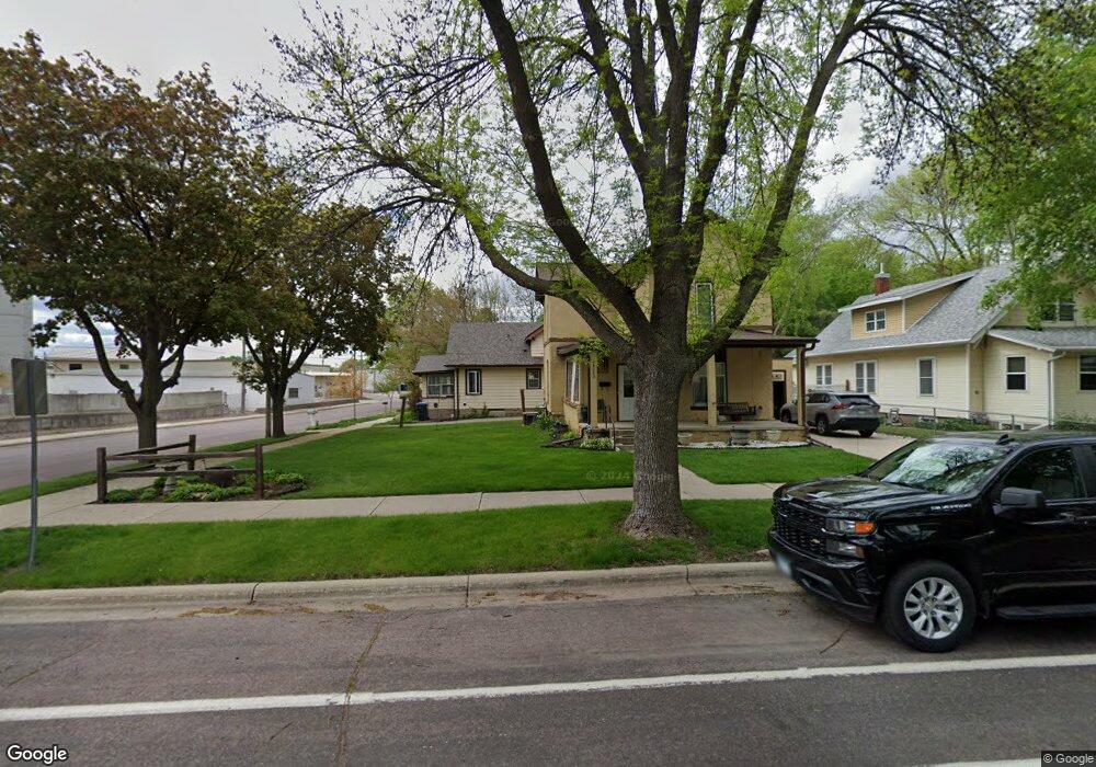 214 E Thompson St, Mankato, MN 56001 - photo 1