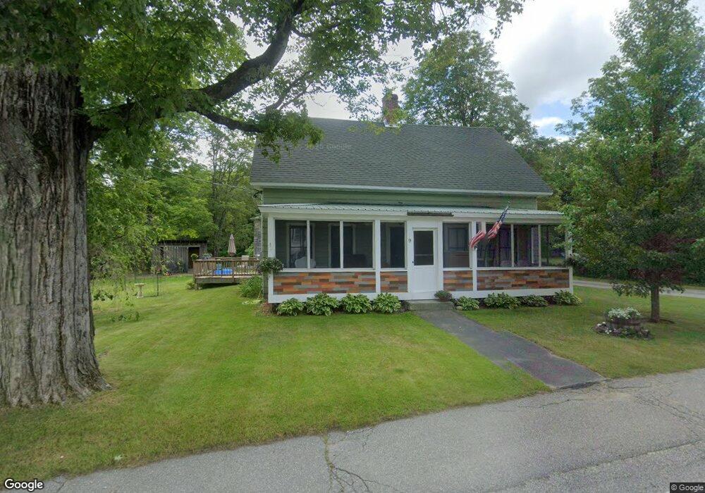 9 Preston St, Hillsborough, NH 03244 - photo 1