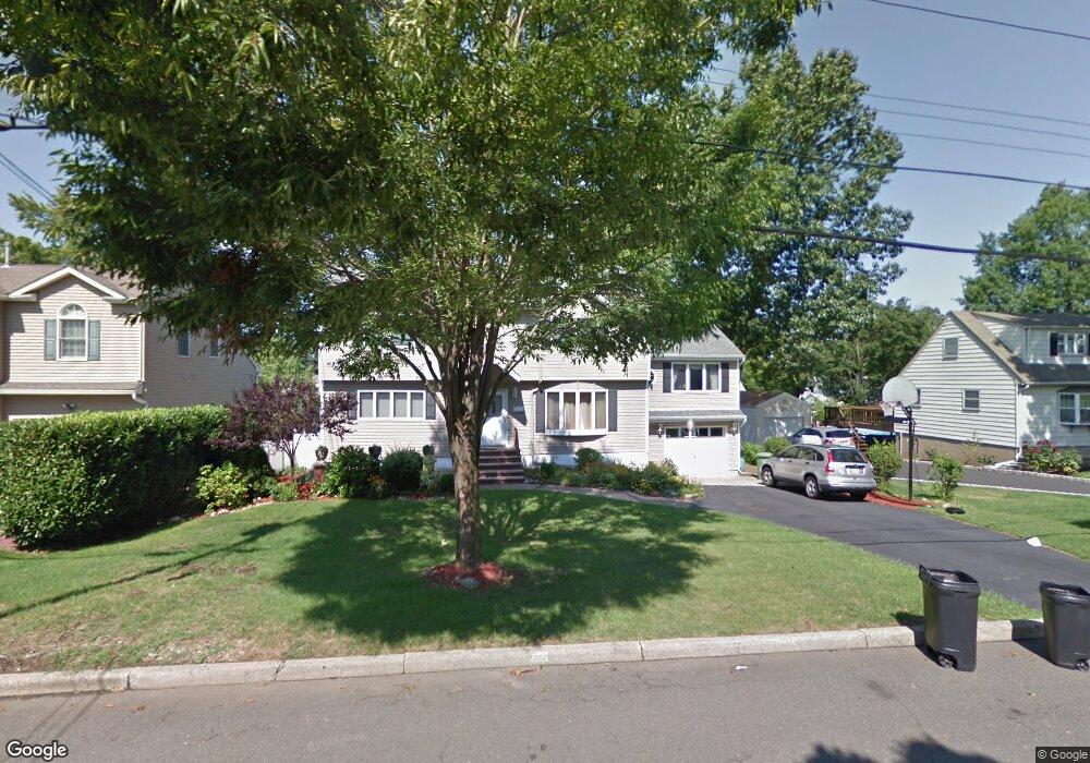 253 Wedgewood Dr, Paramus, NJ 07652 - photo 1