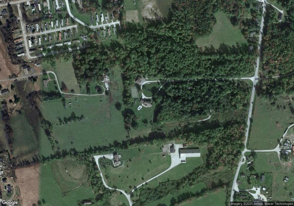 311 Stratton Rd, North Clarendon, VT 05759 - photo 1