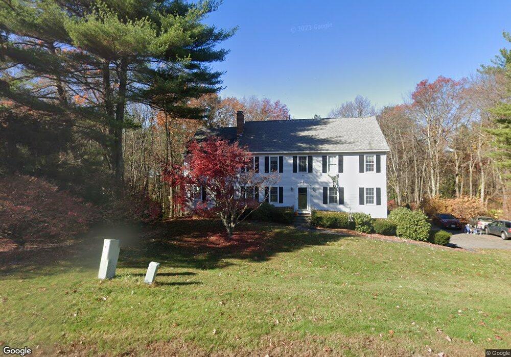 14 Grapevine Cir, Londonderry, NH 03053 - photo 1