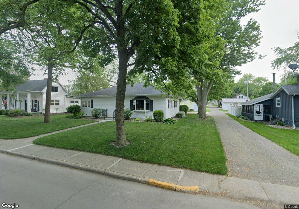 651 E Centennial St, Nappanee, IN 46550 - photo 1