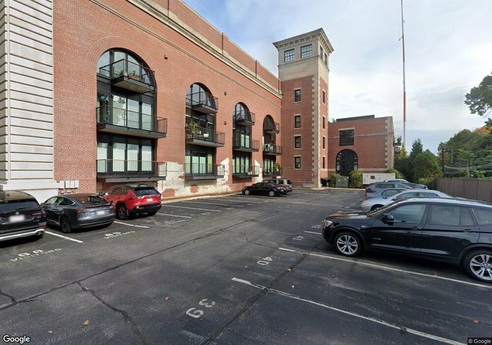 2420 Beacon St unit WH 201, Chestnut Hill, MA 02467 - photo 1