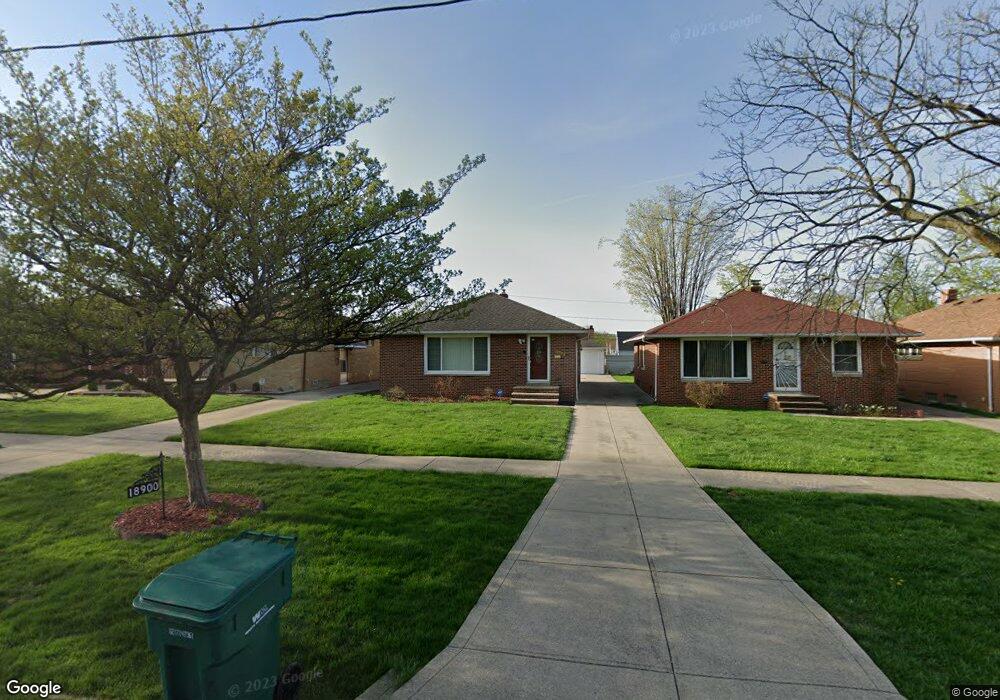 18900 Mccracken Rd, Maple Heights, OH 44137 - photo 1