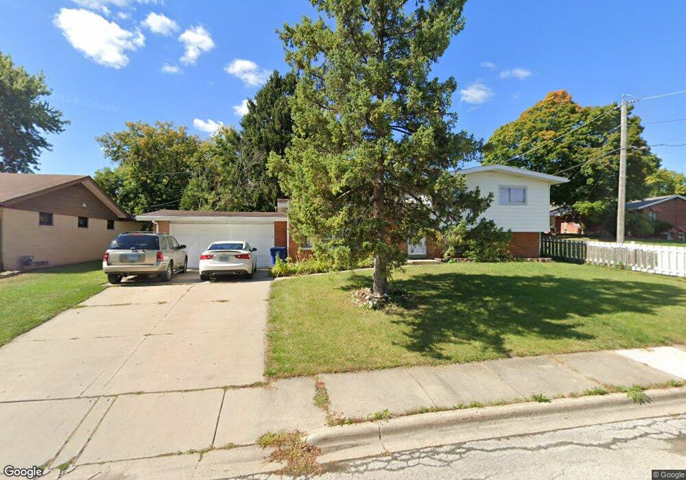 2520 Dunlay Ct, Waukegan, IL 60085 - photo 1