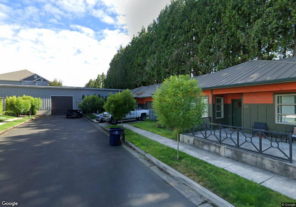 305 Ellie Ln, Eugene, OR 97401 - photo 1