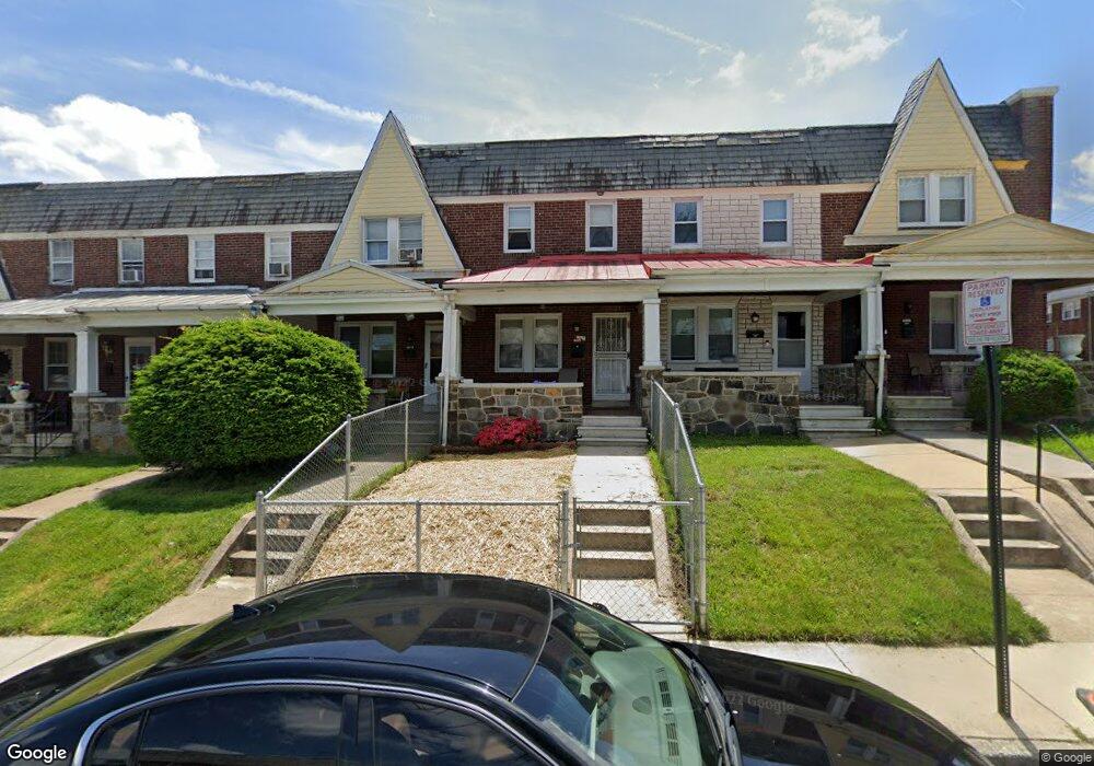 4021 Woodridge Rd, Baltimore, MD 21229 - photo 1