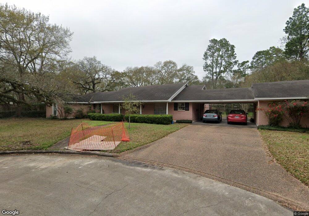 1302 Hewitt Dr, Houston, TX 77018 - photo 1