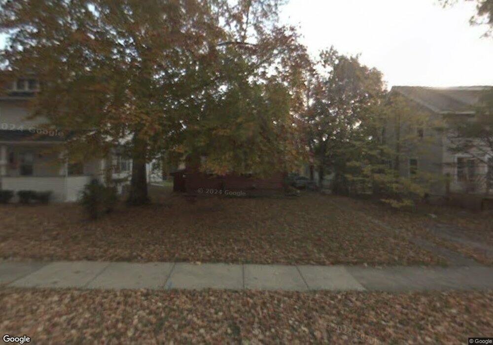 816 Princeton Ave, Lansing, MI 48915 - photo 1