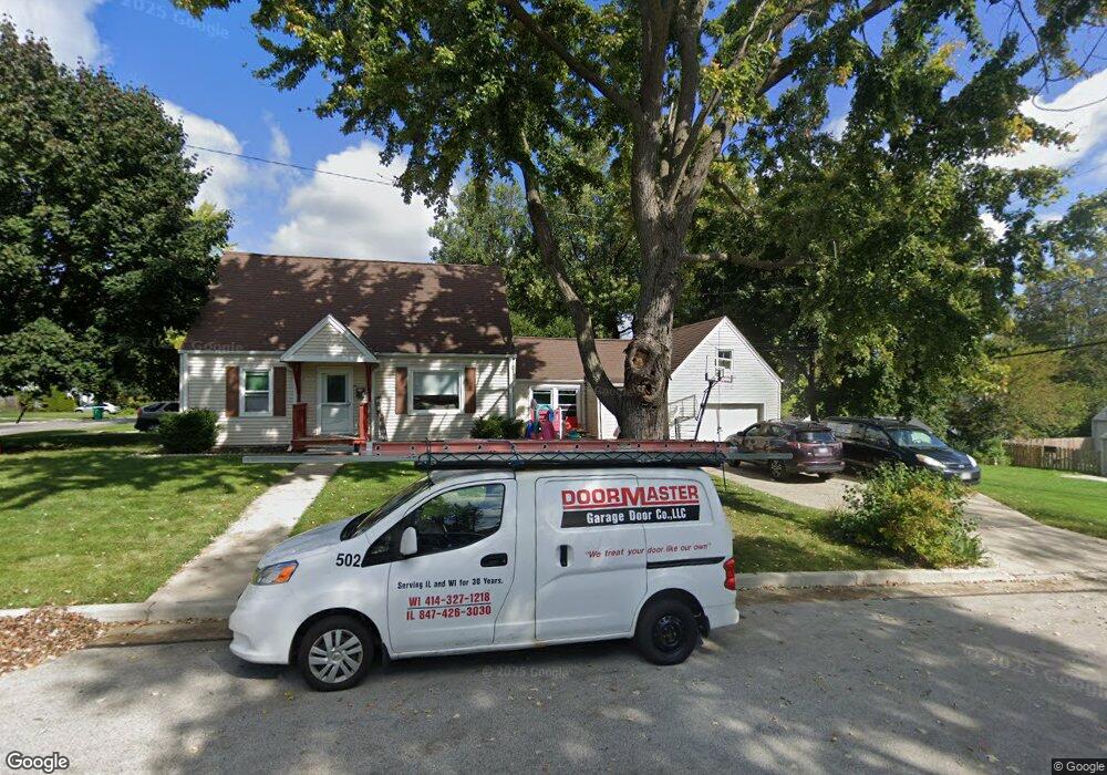 N85W16516 Dardis Place, Menomonee Falls, WI 53051 - photo 1