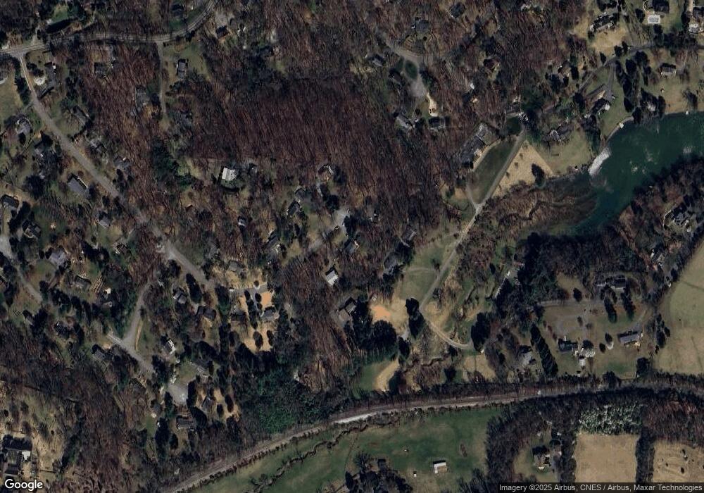 2625 Meriwether Dr, Charlottesville, VA 22901 - photo 1