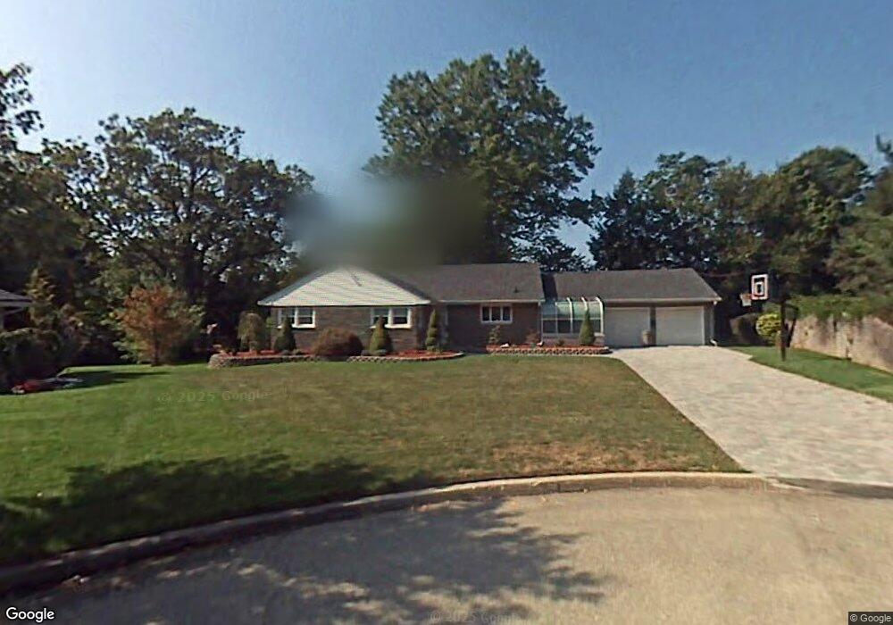 18 Lawrence Ct, Tenafly, NJ 07670 - photo 1