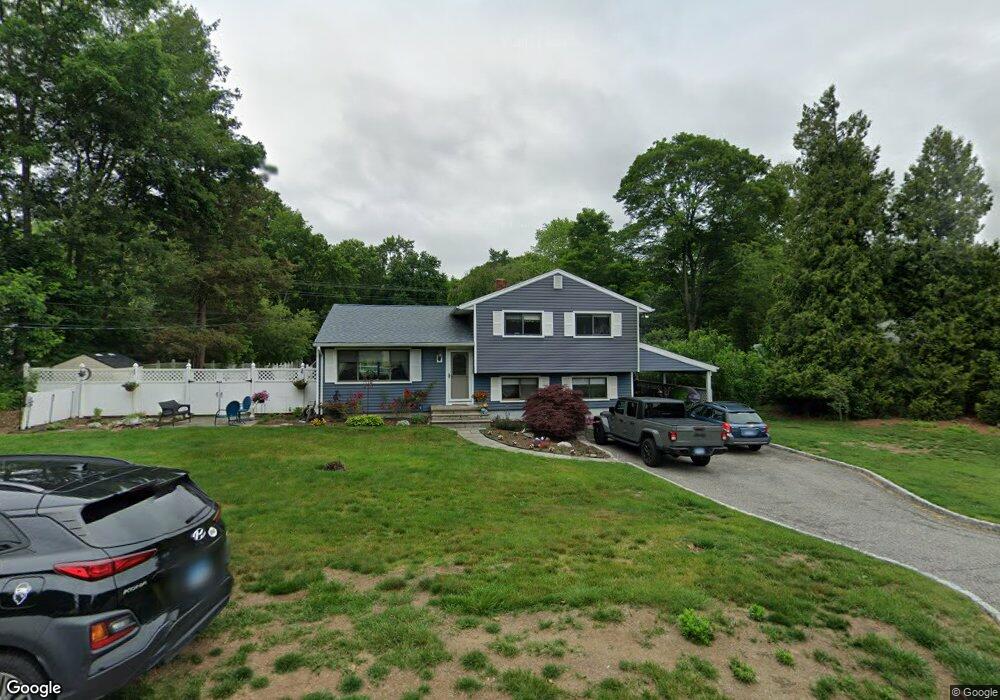 14 Algonquin Rd, Norwalk, CT 06851 - photo 1