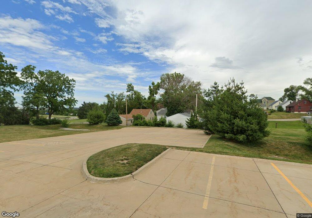 400 Wilson Ave SW, Cedar Rapids, IA 52404 - photo 1