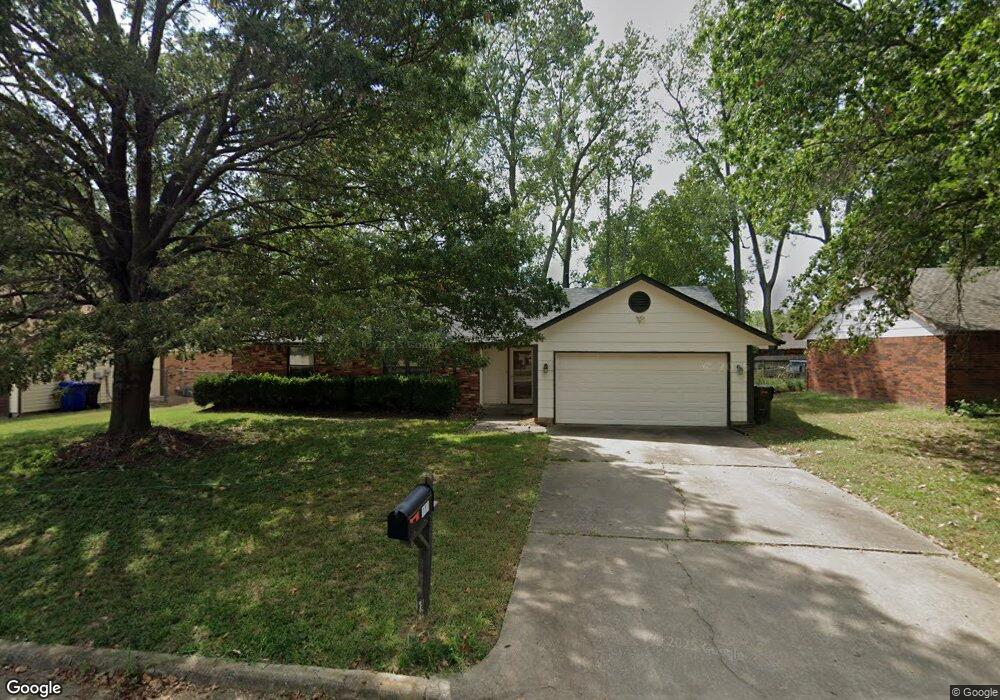 111 W Roanoke St, Broken Arrow, OK 74011 - photo 1