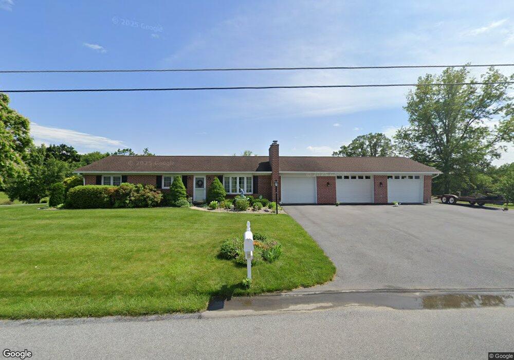 2198 Fisher Rd, Chambersburg, PA 17202 - photo 1