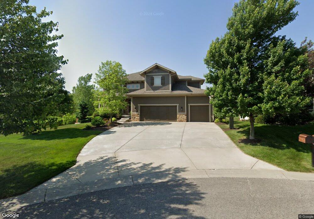 10623 W 168th Ct, Overland Park, KS 66221 - photo 1