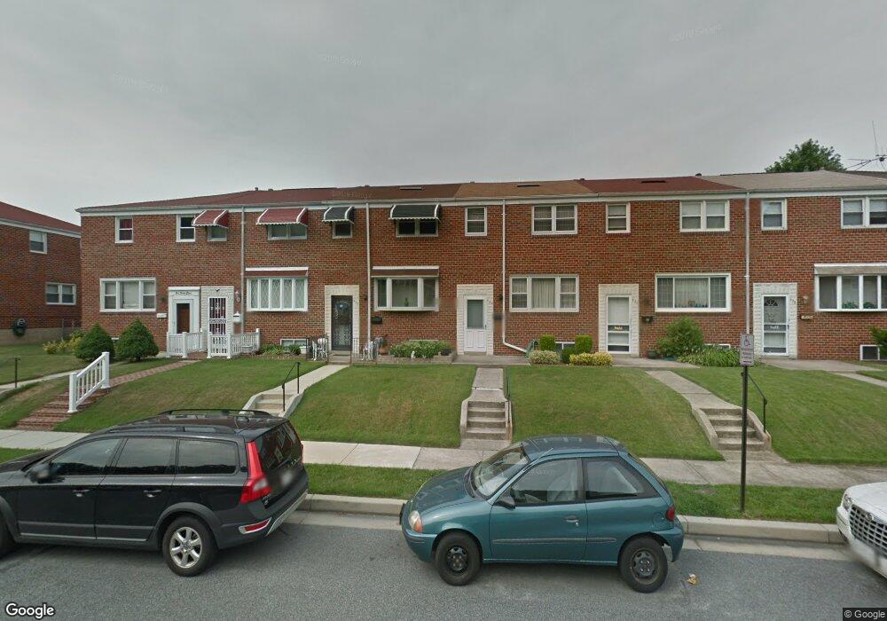 932 Circle Dr, Halethorpe, MD 21227 - photo 1