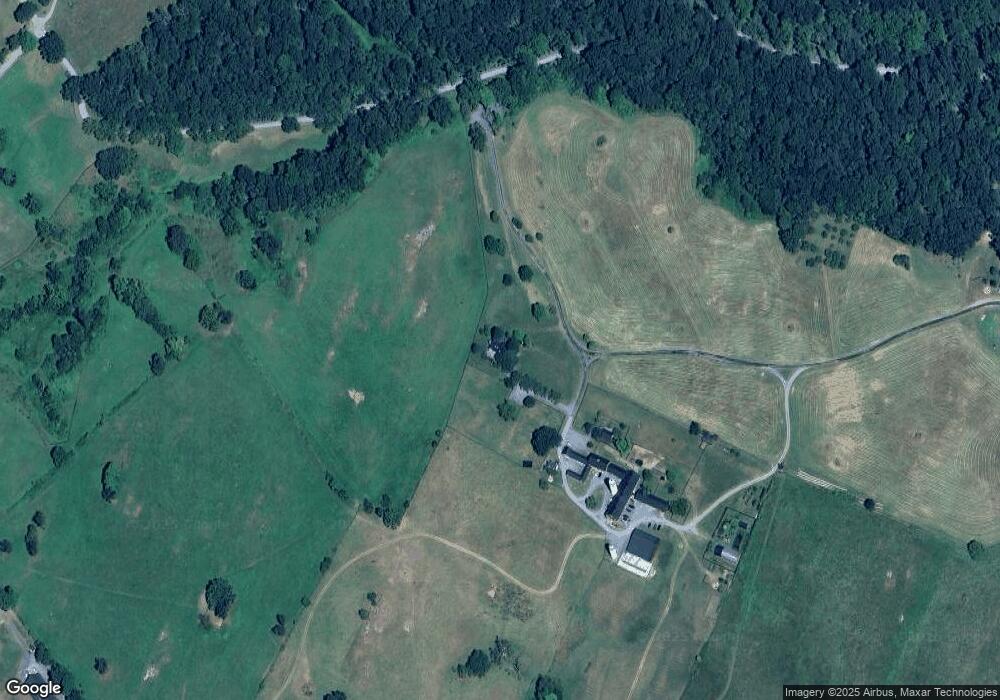 22532 Warburg Ln, Middleburg, VA 20117 - photo 1