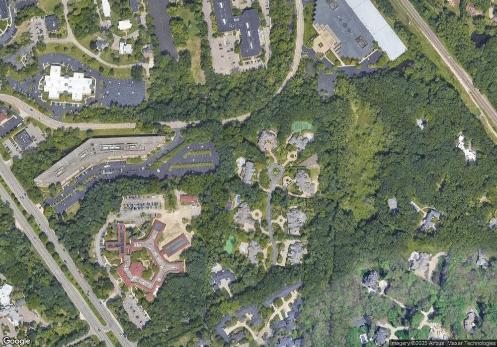 47 Hidden Ridge, Bloomfield Hills, MI 48304 - photo 1