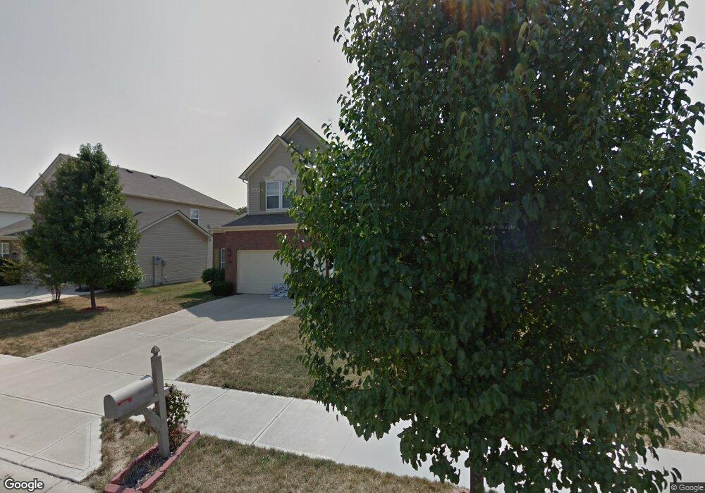 11215 Duncan Dr, Fishers, IN 46038 - photo 1