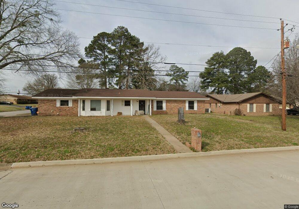 2807 Chandler St, Kilgore, TX 75662 - photo 1