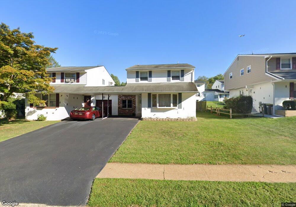 732 Plumtree Ln, Claymont, DE 19703 - photo 1