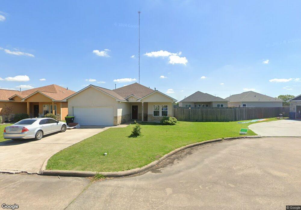 4507 Cardinal Dr, Bay City, TX 77414 - photo 1