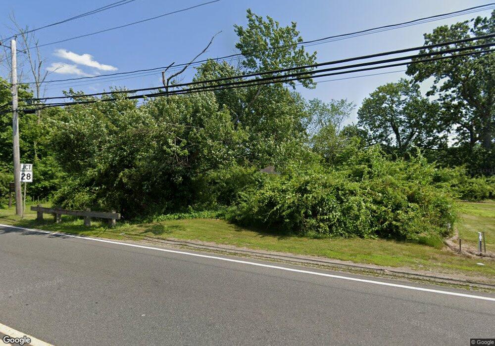 96 W Center St unit 102, West Bridgewater, MA 02379 - photo 1