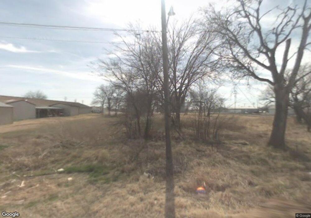 105 E Oak St, Celina, TX 75009 - photo 1