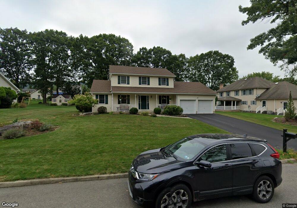 1169 Dotta Dr, Pen Argyl, PA 18072 - photo 1